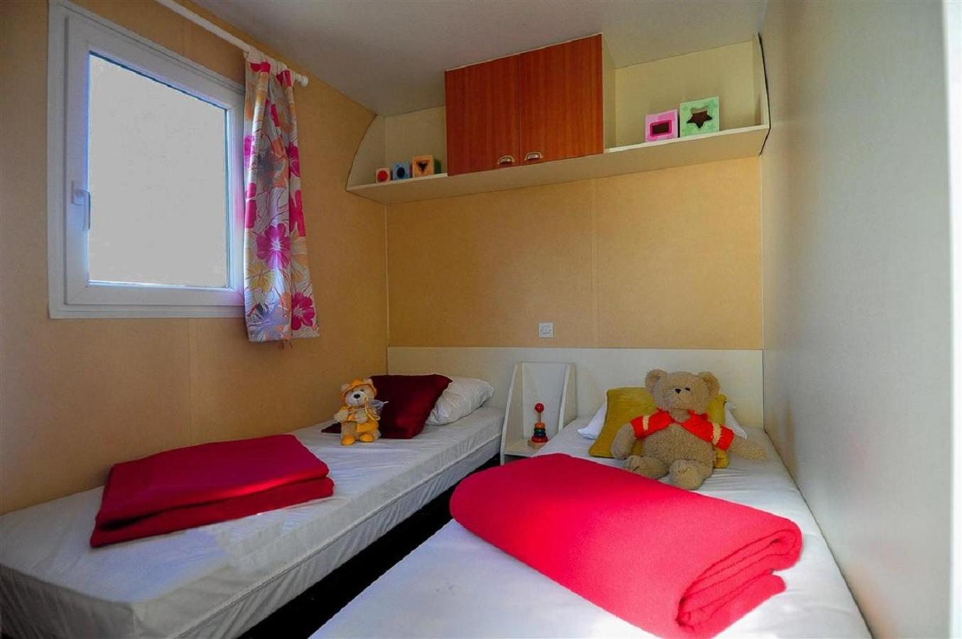 Camping La Touesse Saint-Lunaire Habitación foto